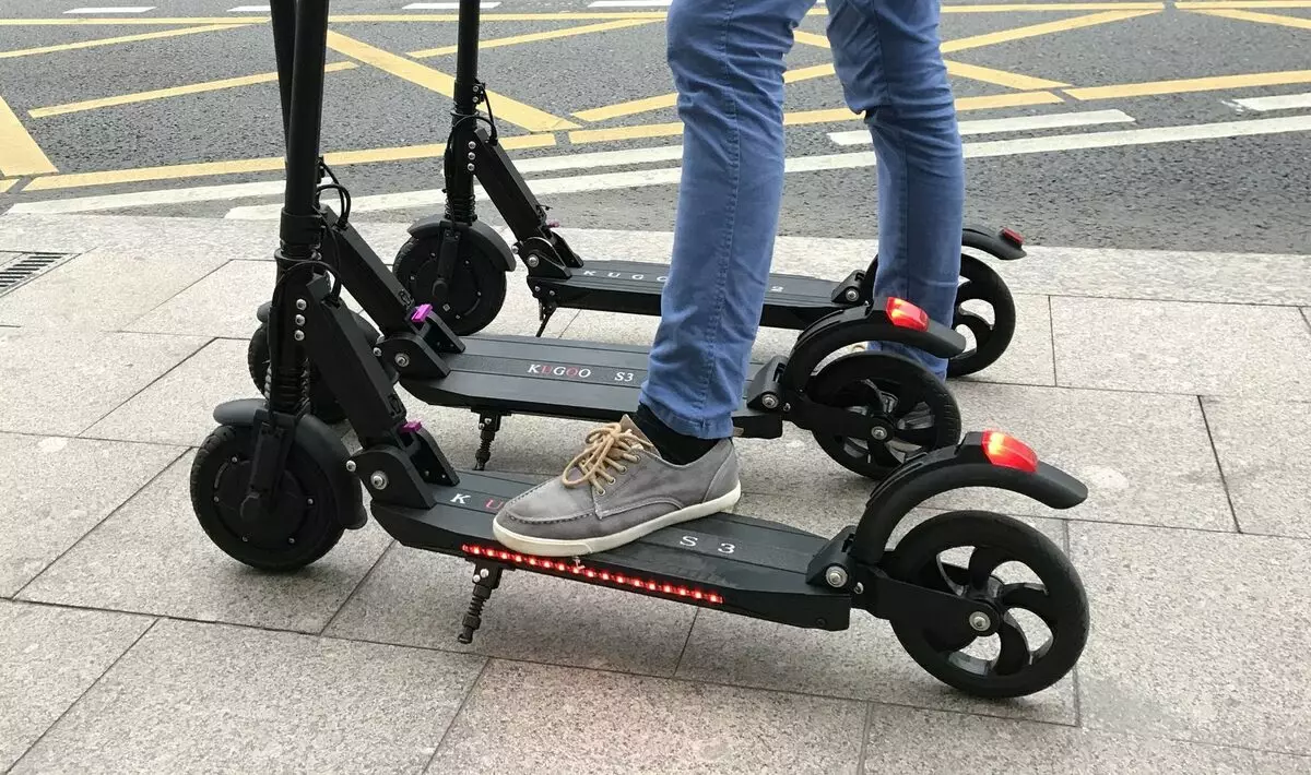 Off-Road Electrosphokat: Adult Electric Scooter kun grandaj radoj por ekster-vojo, takso de la plej potenca elektrosfames-SUV 20533_22