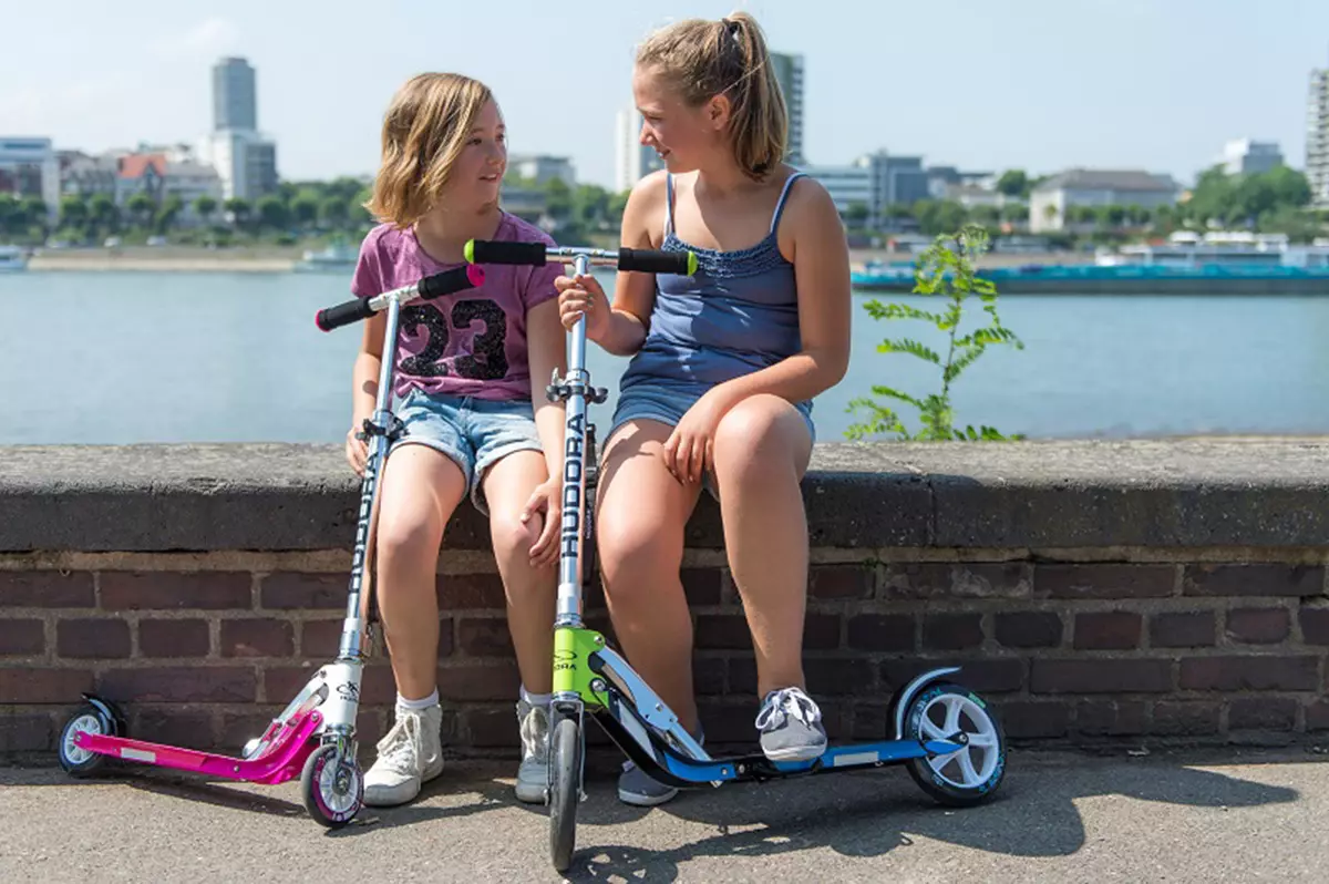 Tweewielige scooter voor kinderen van 5 jaar: beste scooters van 2 wielen voor meisjes en jongens, scooters met lichtgevende wielen 20542_5