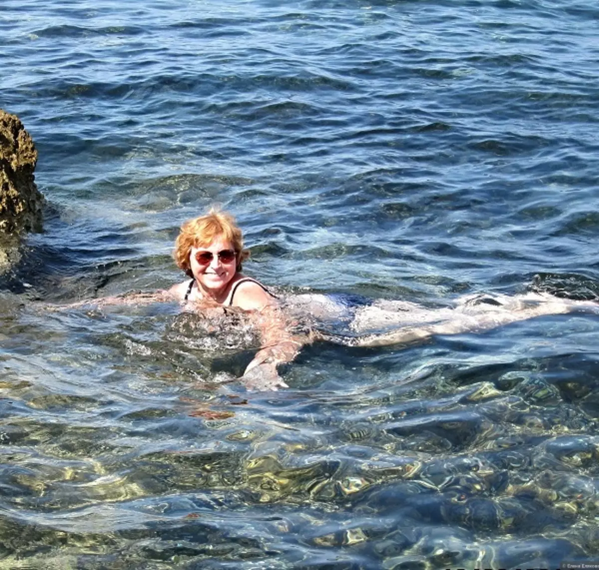 Ce mare se spală Muntenegru? 56 Descrierea fotografiei a Mării Adriatice. Are rechini și arici de mare? 20554_12