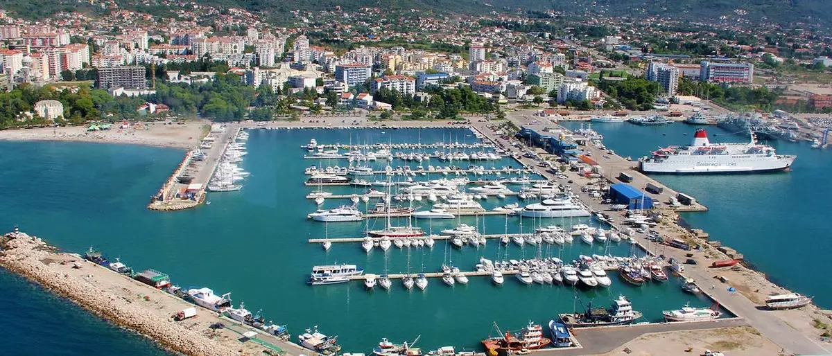 Kokia jūra yra nuplaunama Juodkalnija? 56 Adrijos jūros nuotraukų aprašymas. Ar ji turi ryklių ir jūros ežiukų? 20554_50
