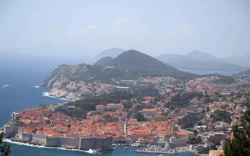 Ада Бояна в Черна гора (41 снимки): Характеристики на острова в Черна гора, описание на плажове и хотели. Туристически мнения 20558_16