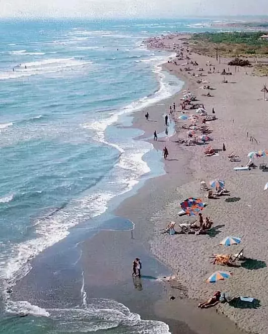 Ada Boyana u Crnoj Gori (41 fotografije): Značajke ostrva u Crnoj Gori, opis plaža i hotela. Turističke recenzije 20558_23