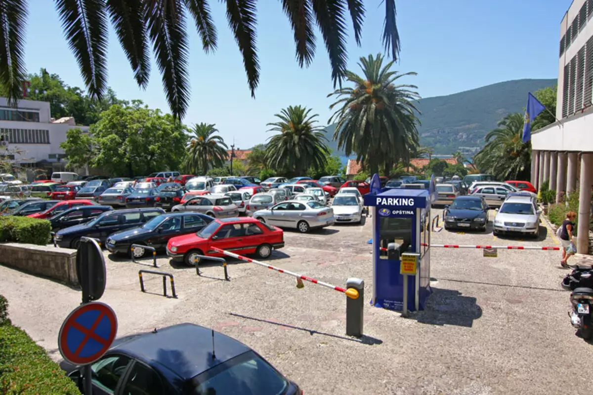 Rhentu Car yn Montenegro: Sut i rentu car o'r maes awyr? Dewis rhentu car 20559_16