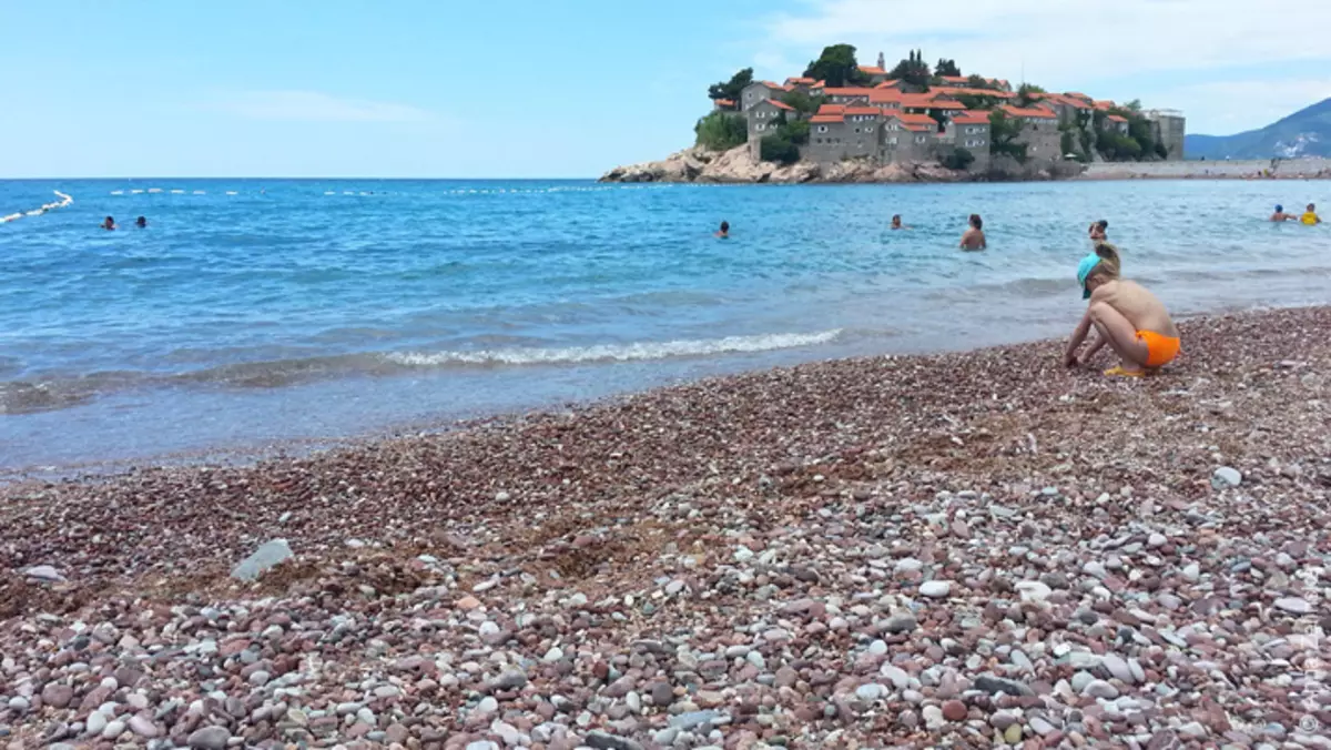 Sveti Stephen Juodkalnijoje (70 nuotraukų): Viešbučių ir paplūdimių aprašymas, atrakcionų sąrašas. Kaip diversifikuoti atostogas gyvenvietėje? Apžvalgos 20566_29