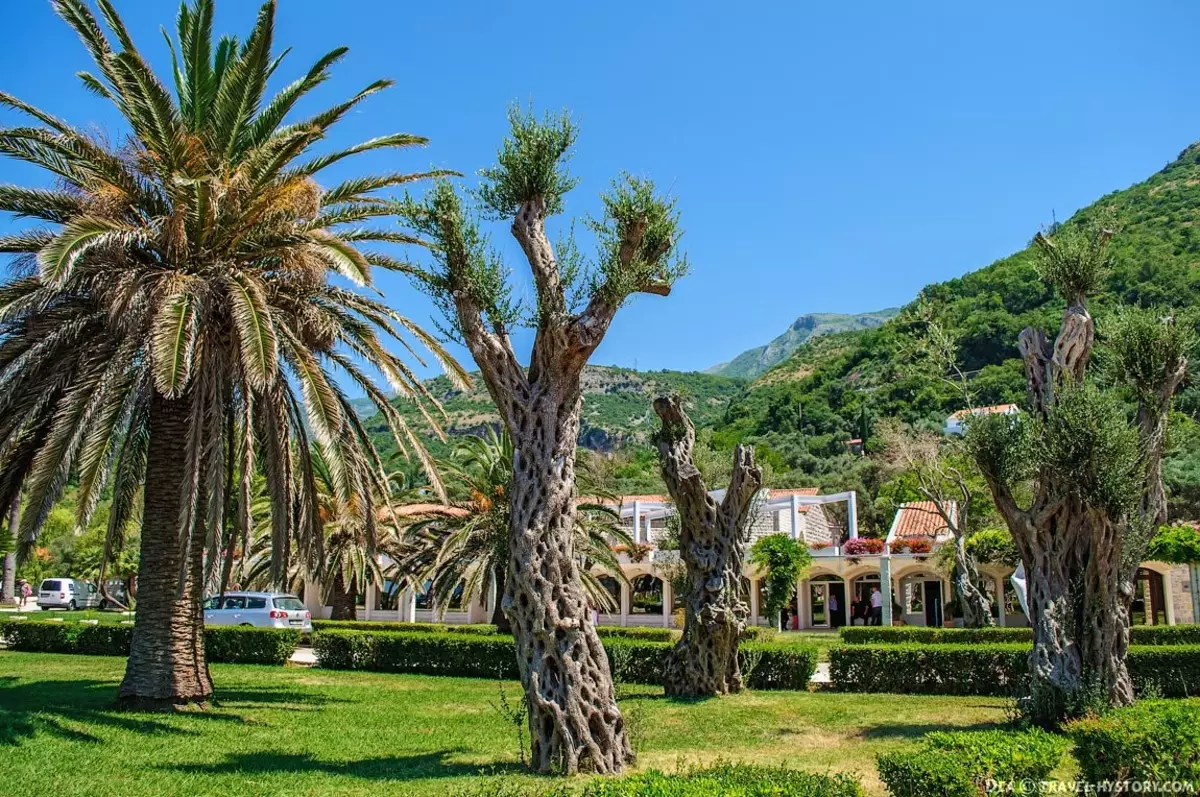 Sveti Stephen i Montenegro (70 billeder): Beskrivelse af hoteller og strande, liste over attraktioner. Hvordan diverser du helligdage i landsbyen? Anmeldelser 20566_4