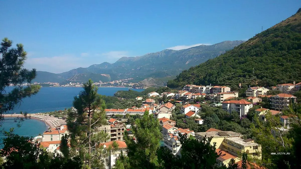 Sveti Stephen en Montenegro (70 fotos): Descrición de hoteis e praias, lista de atraccións. Como diversificar as vacacións na aldea? Comentarios 20566_59