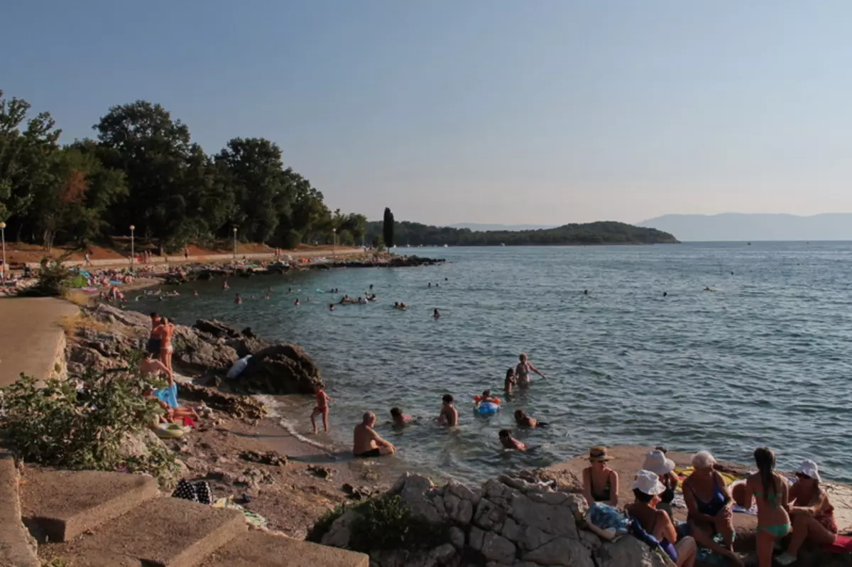 Herceg Novi v Černé Hoře (80 fotografií): funkce počasí, seznam zajímavostí. Výběr bytů. Popis pláží. Turistické recenze 20568_56