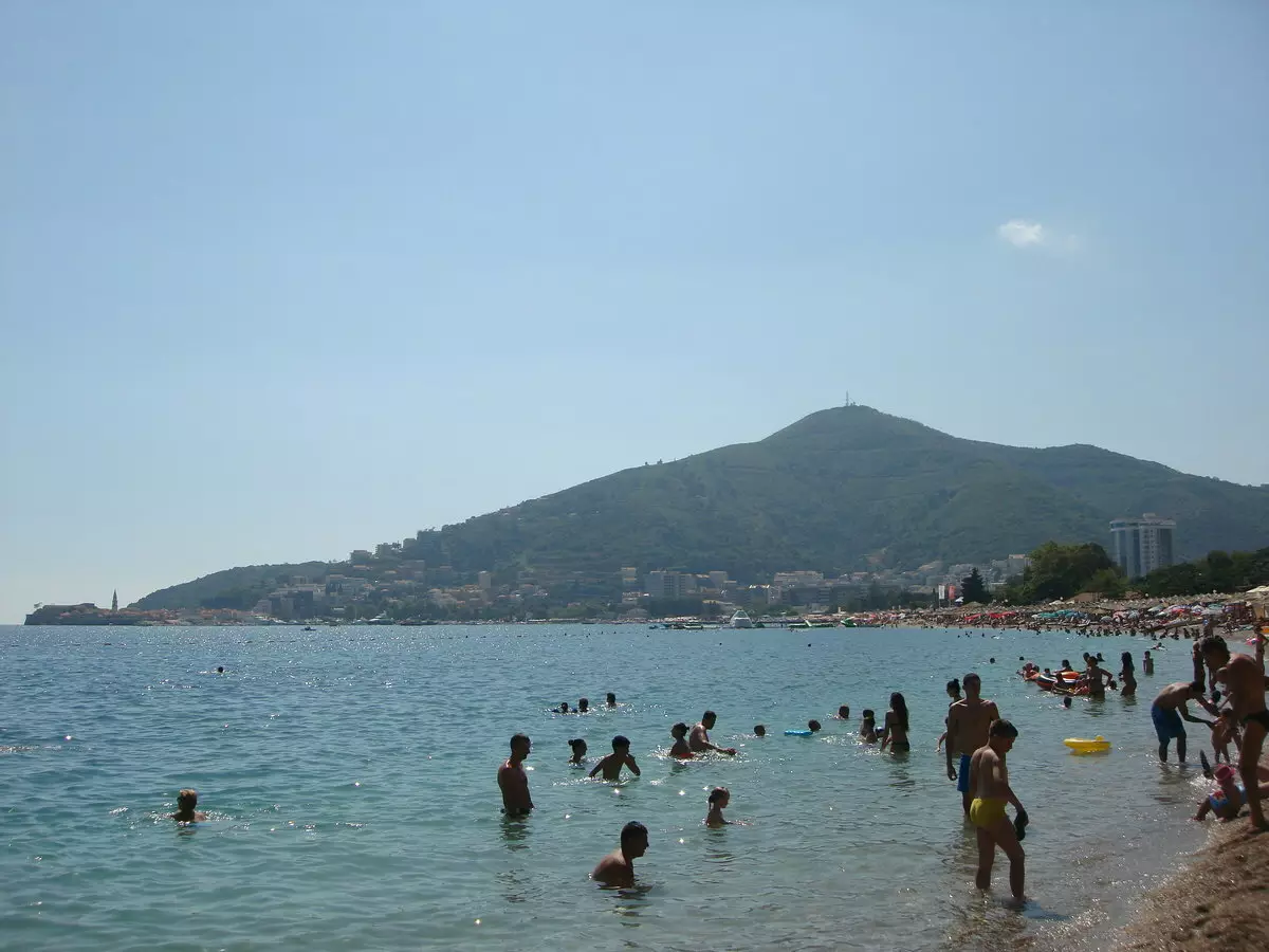 O tempo en Montenegro: que mes é mellor elixir relaxarse? Características climáticas. Cando comeza a tempada de baño? 20569_21