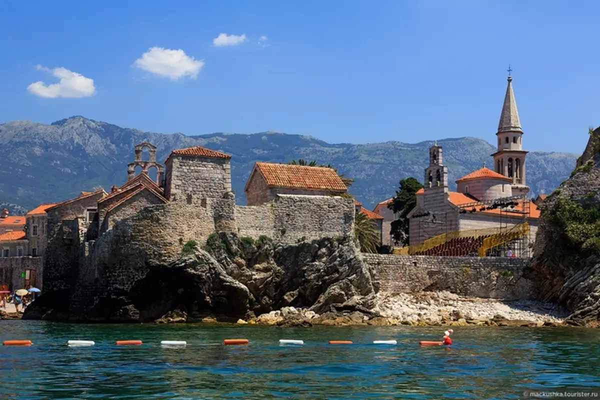 Vejret i Montenegro: Hvilken måned er det bedre at vælge at slappe af? Klimaefunktioner. Hvornår begynder badesæsonen? 20569_41