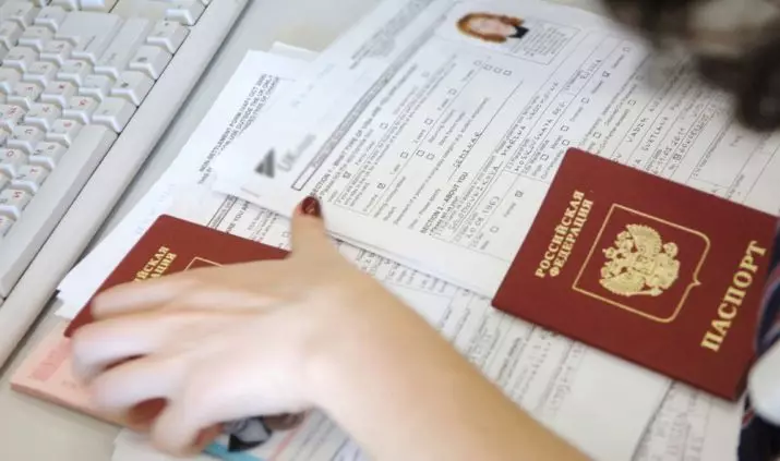 Entrata in Montenegro: Hai bisogno di un visto, passaporto e Schengen per i russi? Regole di ingresso per i cittadini russi 20575_25