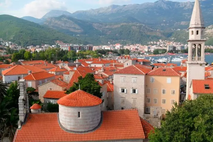 Montenegro en julio (47 fotos): Tiempo y vacaciones activas en Montenegro en el mes de verano. Clima en las montañas 20583_10