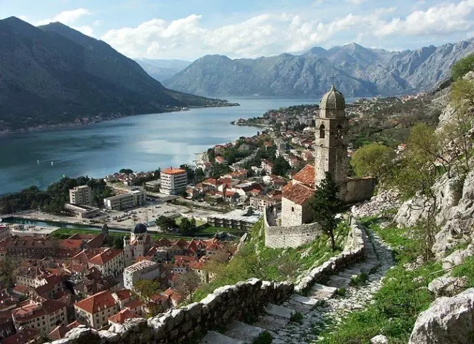 Montenegro en julio (47 fotos): Tiempo y vacaciones activas en Montenegro en el mes de verano. Clima en las montañas 20583_7