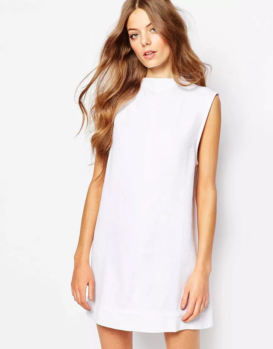 Skift vit klänning