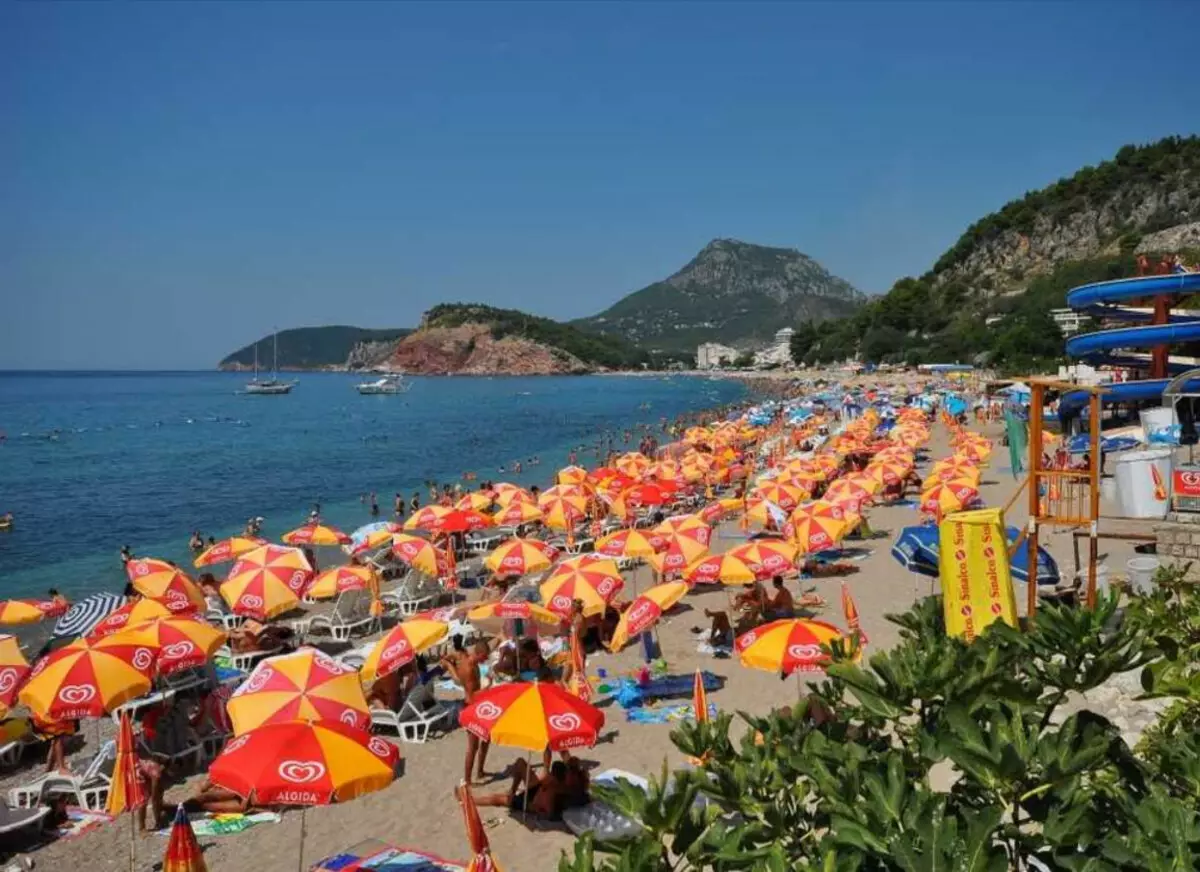 Čierna Hora v septembri: Počasie v polovici a koncom septembra, odpočinok v mestách Budva, Tivat a ďalšie, recenzie 20607_2