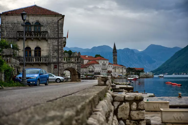 Čierna Hora v septembri: Počasie v polovici a koncom septembra, odpočinok v mestách Budva, Tivat a ďalšie, recenzie 20607_55