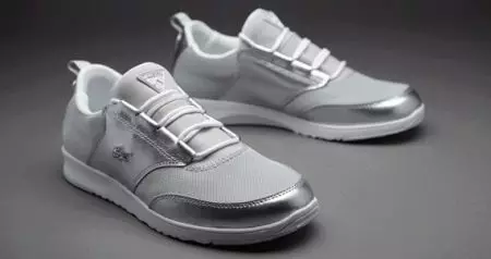 Sneakers Lacostic (58 Foto): Model, Wanita dan Bayi, Tinggi 2070_9