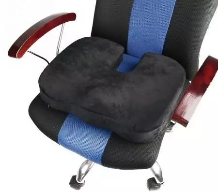 Puder til computersæder: Under hovedet og under halsen, ortopædiske puder på sædet stole og lændehvirvel 20711_17