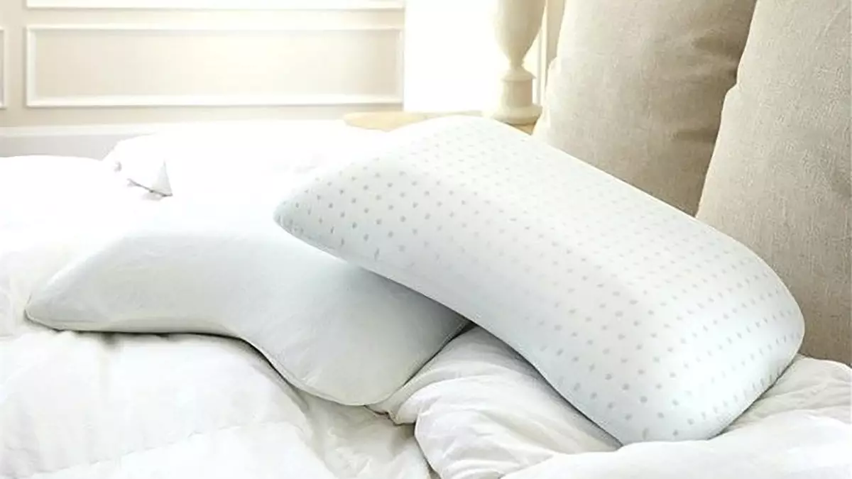 Silicone Pillows: Ano ang siliconized fiber? Unan para sa pagtulog at para sa pag-upo. Mga kalamangan at kahinaan ng mga unan na may mga filler-balls 20723_11