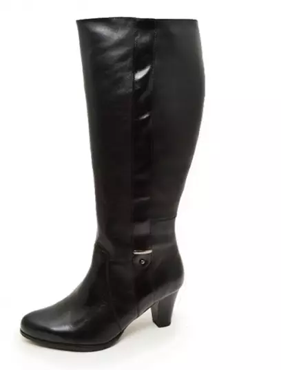 Janita Boots (40 grianghraf): Múnlaí Leathar na mBan Geimhridh Fionlainne, Athbhreithnithe Branda 2072_17