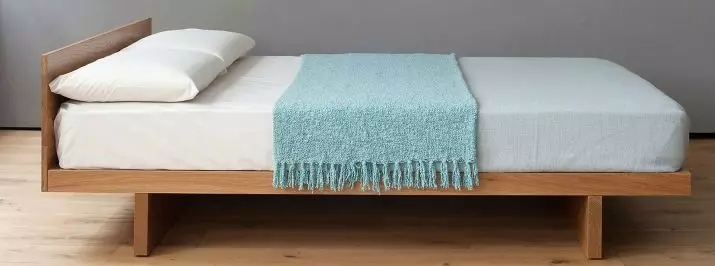 Enkelt madrasser (29 billeder): Dimensioner af standardmadrasser på sengen, bredden og højden af ​​modeller. Hvordan vælger du en voksen? 20769_2