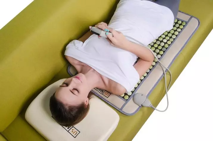 Dyshek i nxehtë: agjentë të ngrohtë elektrik nga 12 volt, modelet më të mira të lodhjes në krevat, të dyfishtë dhe të tjerët 20787_9