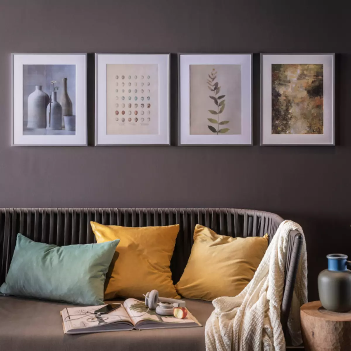 IKEA Posters: recension Posters för väggar och deras val för inredning, ramar och hållare för affischer, affischer 50 för 70 och andra storlekar för kök och vardagsrum, svartvitt och färgposter 20793_3