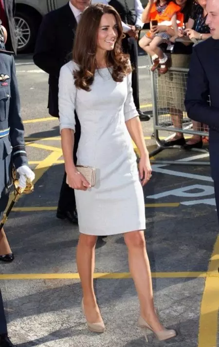 Dress-caz Kate Middleton