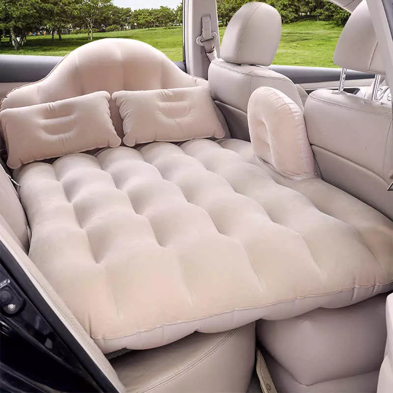 Materassi in macchina: modelli sul sedile posteriore e in tronco per viaggi, riscaldato e per bambini, ortopedici e altre opzioni per il sonno 20819_3