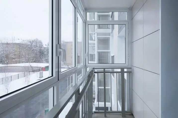 Calent i balcó semi-temperatura: què és i quina és la diferència amb vidre fred? Com reemplaçar façana vidre per a l'escalfament? 20843_20