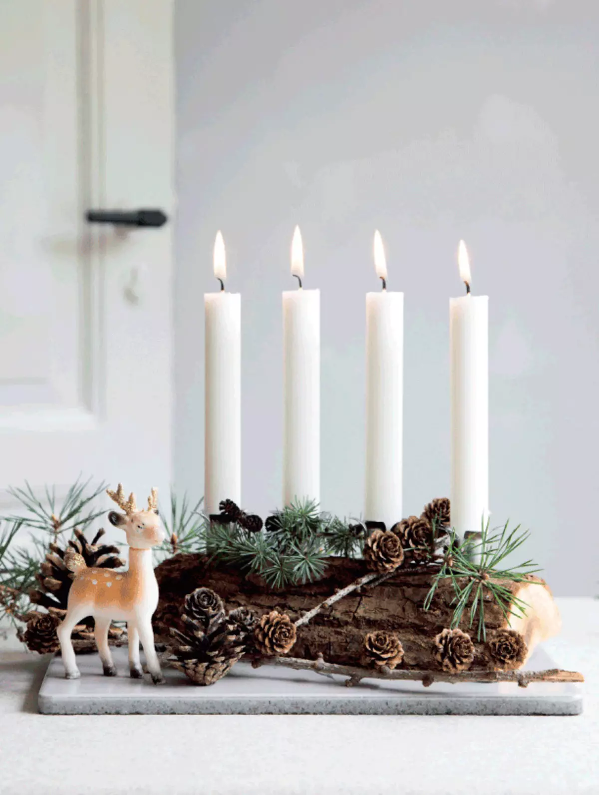 Christmas Candlestick: Milad üçün bir şam, elektrik və digər modellər üçün 