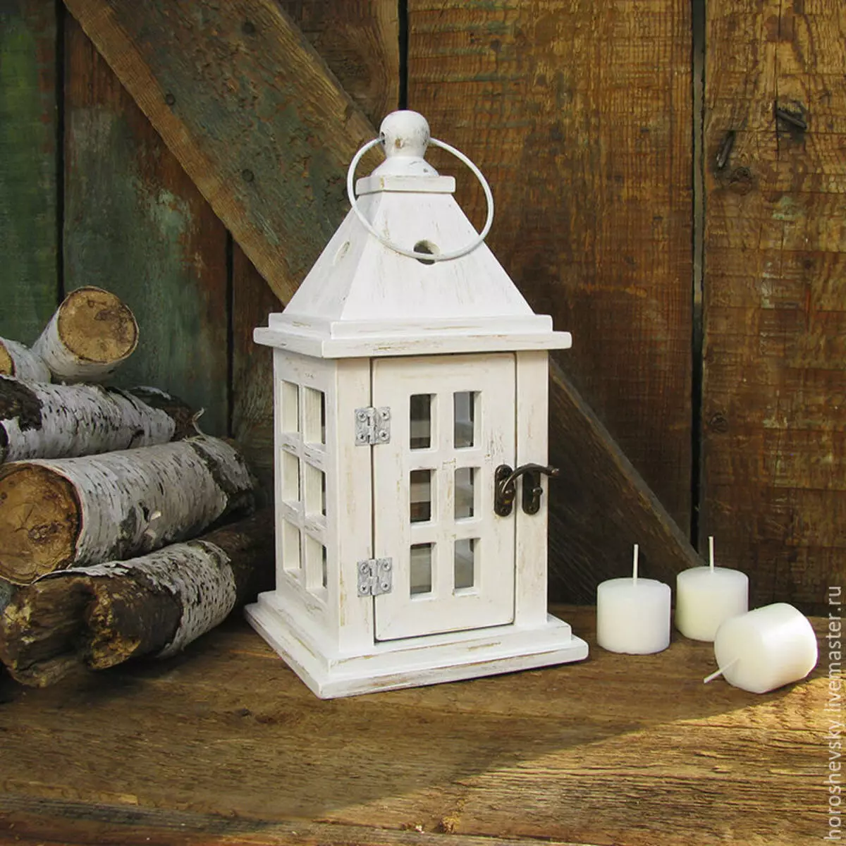 Candlestick-House: arxila de cerámica, masa de sal e xenxibre, papel e metal, madeira e outros. Como facer as túas propias mans? 20852_12