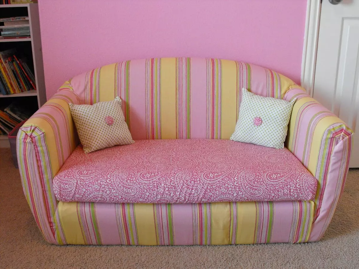 диван для девочки 10 лет