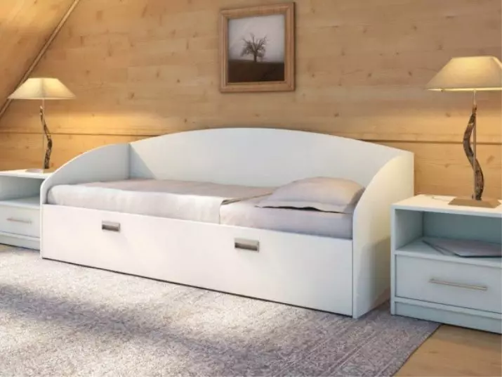 Ottoman met een orthopedisch matras en een doos voor linnen: kies het hoek Ottoo-bed, de grootte van een dubbele en single, beoordeling van soorten, hun voordelen en nadelen 20886_44