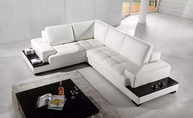 Lipat Sofa Angular (48 foto): Tinjauan umum model besar dan kompak dengan panjang 180 cm dan ukuran lainnya. Bagaimana cara memposisikan? 20889_42