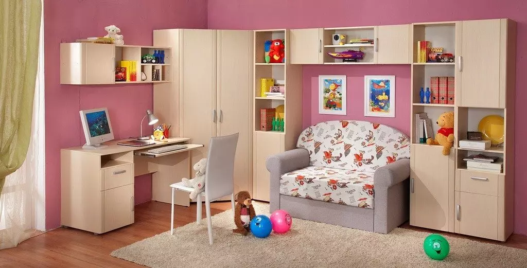 女の子のためのソファ（58写真）：私たちは女の子3,7,10,12歳、ピンクのソファー、そしてベッドルームの他の色、キャノピーとタッカを選びます 20893_46