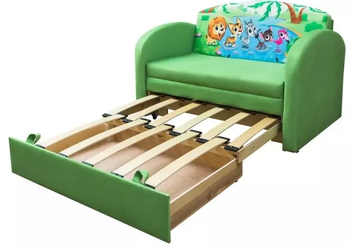 Дитячий викочування диван: моделі з ящиком для білизни викатні вперед і вбік, для хлопчика 5 років і для двох дітей 20895_9