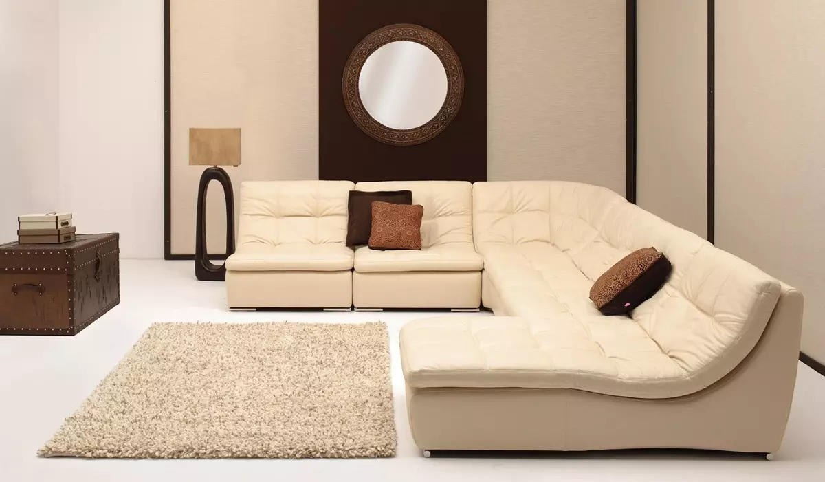 Modular angular sofas (57 nga mga litrato): dako ug uban pang mga gidak-on nga nagpilo sa mga modernong modelo 20913_48