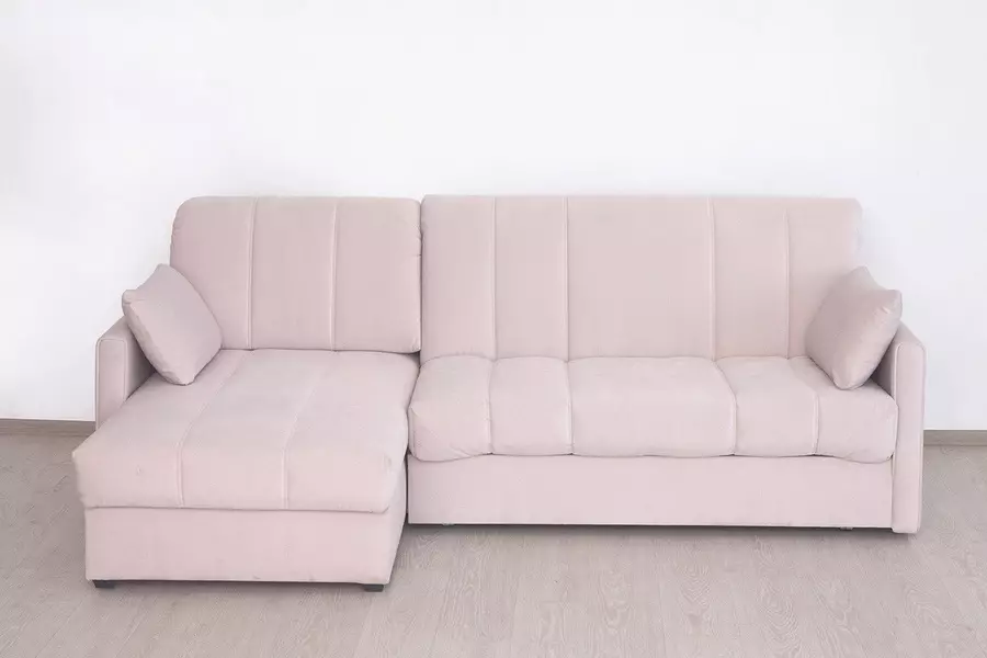 Obere akụkụ sofas (75 foto): Akụkụ nke obere sofas sofas. Kọmpat mpịakọta na na-enweghị atụ na n'ime ime 20914_25