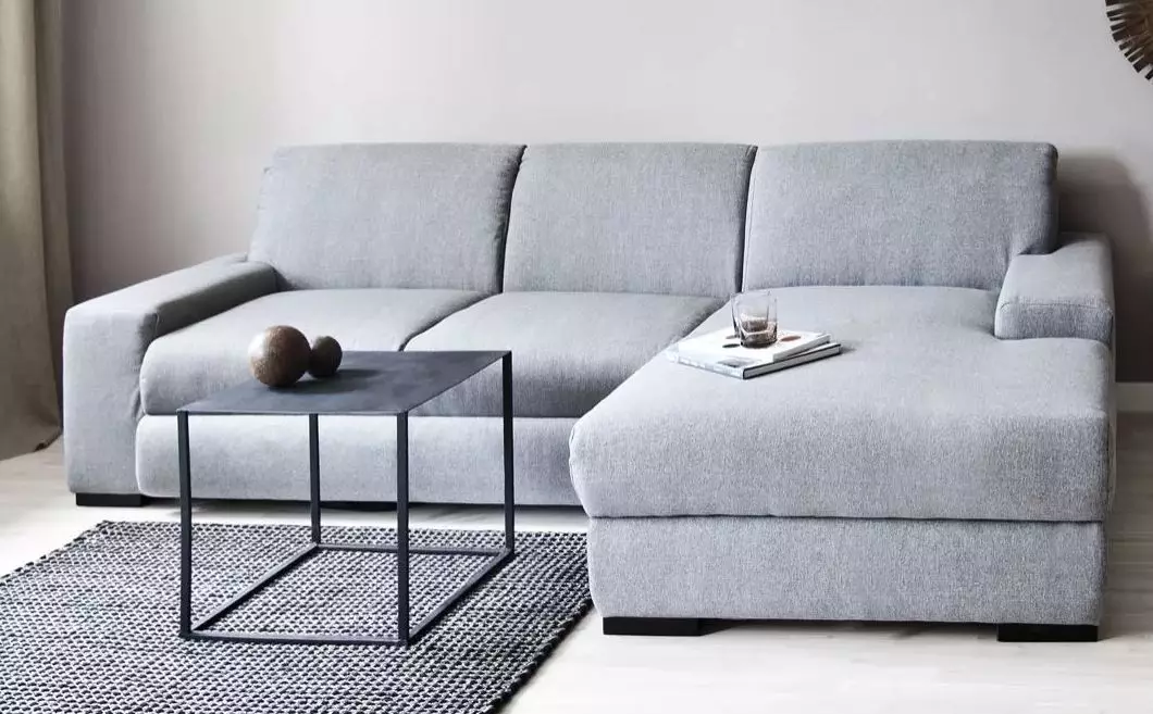 Sofa sudut kecil (75 gambar): Dimensi sofa kecil sofa kecil. Lipat padat dan sofa tidak terkawal di pedalaman 20914_60