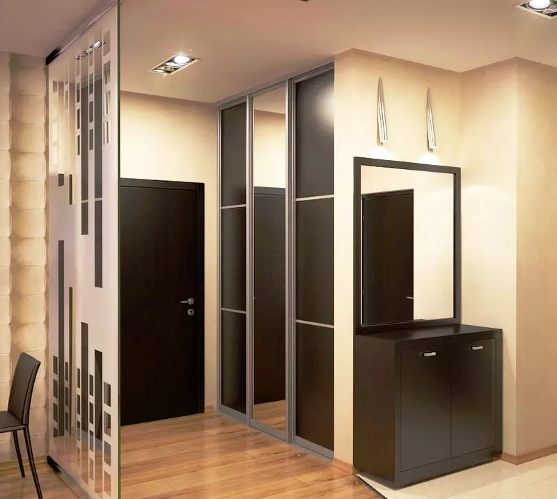 Вграден гардероб в коридора (86 снимки): дизайн идеи за вградени шкафове в коридора. Изберете ъглови огледални шкафове в малък коридор и други опции 20926_53