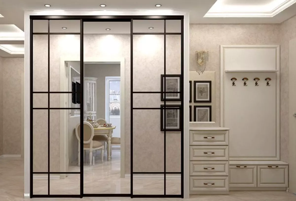 Vgrajena garderoba na hodniku (86 fotografij): Ideje oblikovanja vgrajenih omaric v hodniku. Izberite kotne omare zrcala v majhnem hodniku in druge možnosti 20926_77