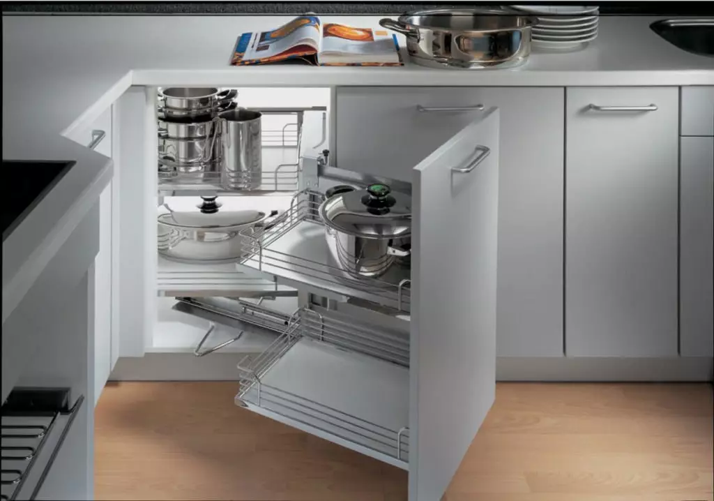 Kedalaman lemari dapur bawah (14 foto): Apa kedalaman standar lemari dapur bawah yang lebih rendah? Bagaimana cara mengambilnya? 20936_13