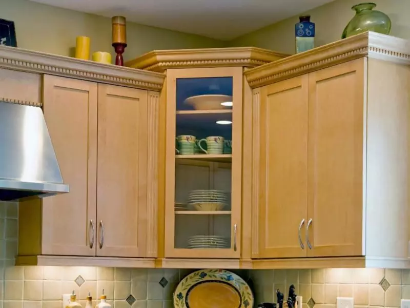 မီးဖိုချောင်ပွန်သောထောင့်ကက်ဘိနက် (ဓာတ်ပုံ 34 ခု) - အထက် G-shaped Cabinets ၏ခြုံငုံသုံးသပ်ချက်, ရွေးချယ်ရေးသိကောင်းစရာများ 20951_24