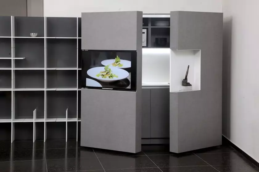 Transformer Kitchen (35 รูป): การเลือกชุดหูฟังห้องครัวทรงกลมและเฟอร์นิเจอร์อื่น ๆ - Trasformer ในห้องครัวขนาดเล็ก 20959_19