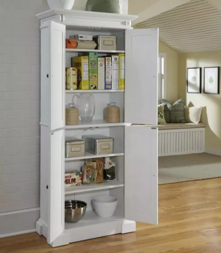 Кабинети за кујна (57 фотографии): отворено висока и тесна кујна кабинет, кујнски слушалки со аголни модели на случај датотеки во дизајнот на ентериер 20965_31