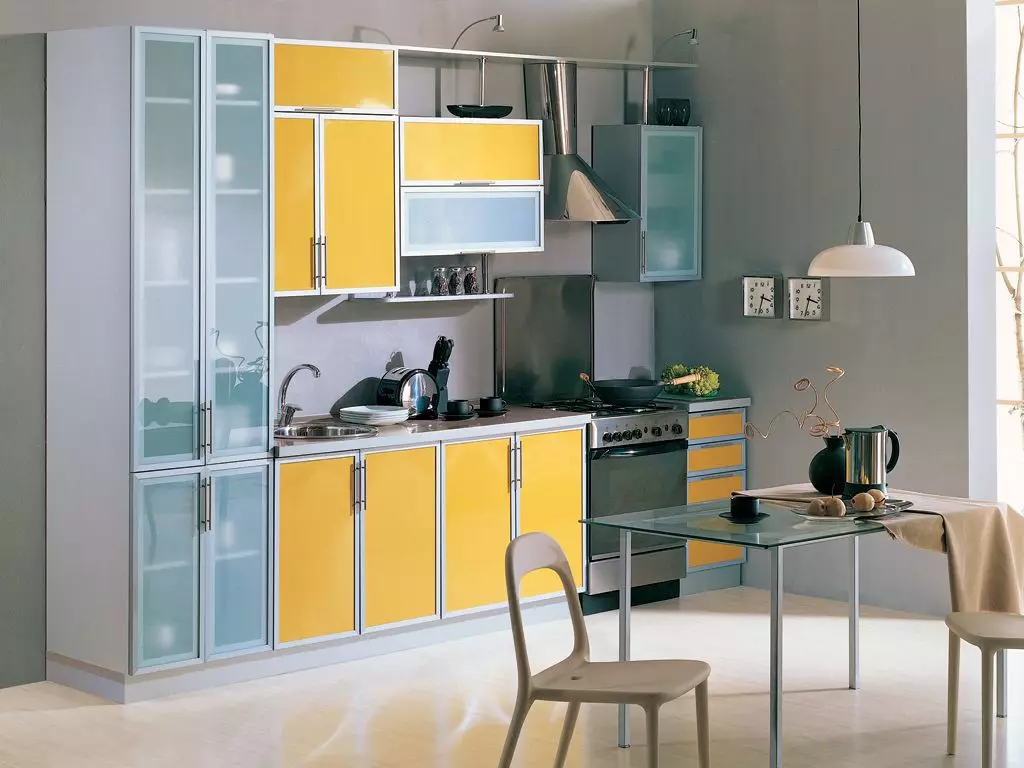 Кабинети за кујна (57 фотографии): отворено висока и тесна кујна кабинет, кујнски слушалки со аголни модели на случај датотеки во дизајнот на ентериер 20965_8