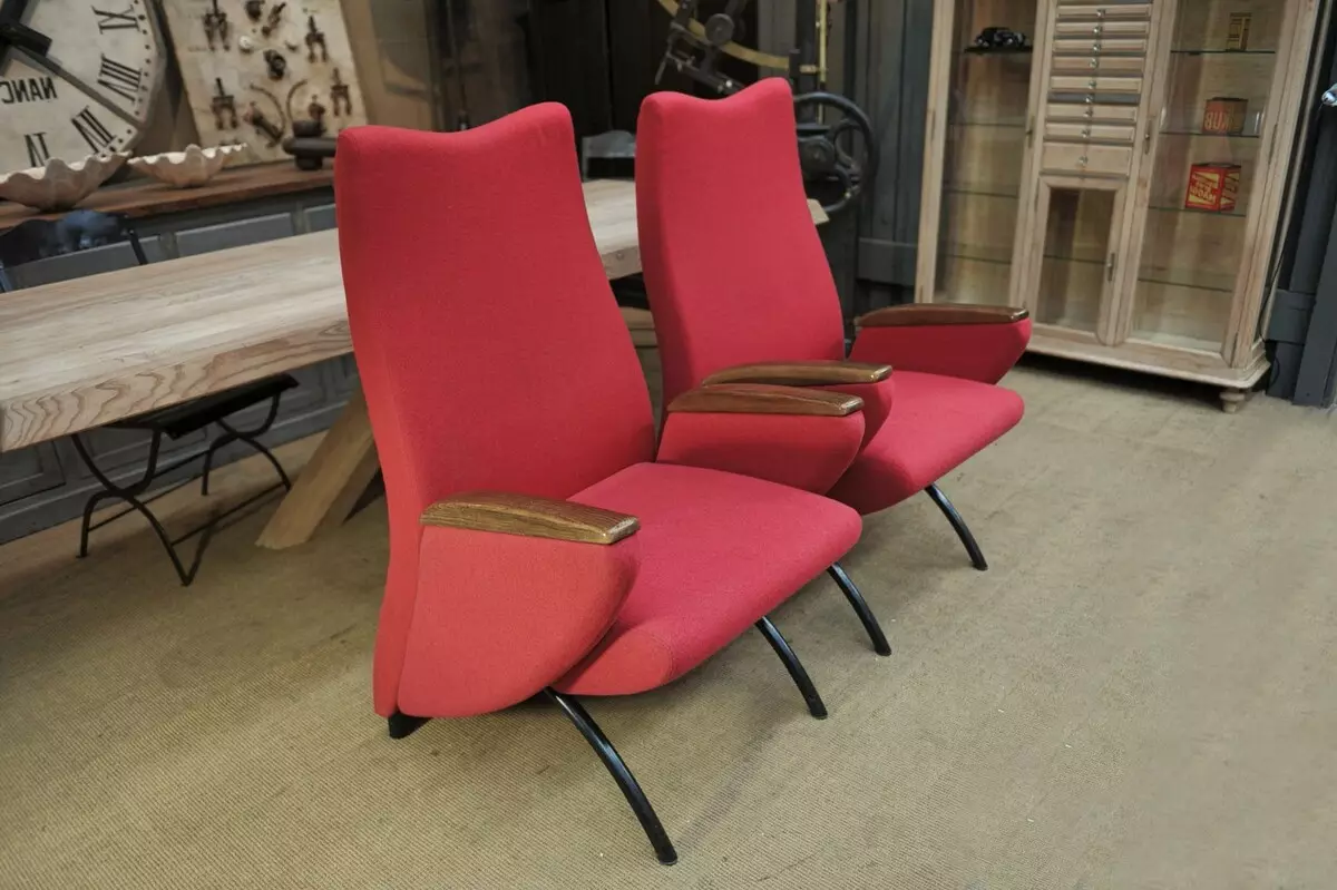 Konyhai székek (57 fotó): Konyhai székek székek karfa, kis hálószoba és hálószoba és sarok puha modellek a belseje a szoba 20969_15