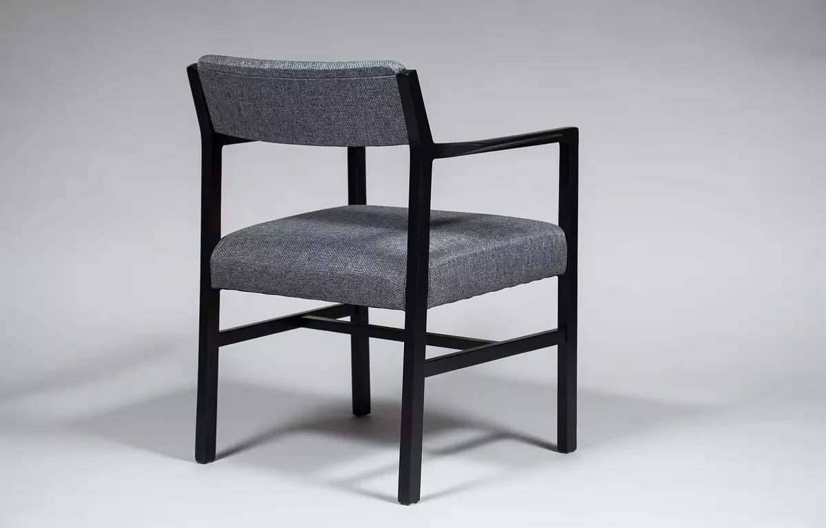 باورچی خانے کے کرسیاں (57 فوٹو): باورچی خانے کی کرسیاں- armrests کے ساتھ کرسیاں، چھوٹے بیڈروم اور بیڈروم اور کمرے کے داخلہ میں کونے نرم ماڈل 20969_37