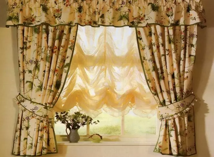 廚房短窗簾（57張照片）：現成的廚房窗簾由薄紗製成，帶有兩半到窗台，窗簾，其他設計選項 20985_52