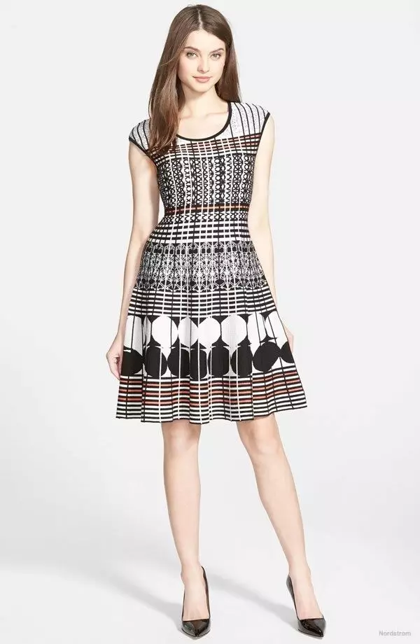 Black and white cutted dress.